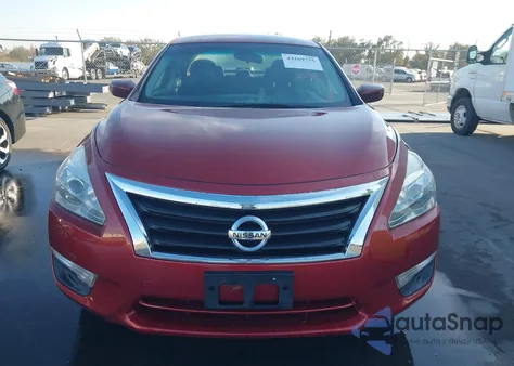 2014 Nissan Altima 2.5/2.5 S/2.5 Sl/2.5 Sv z USA, uszkodzony, nr VIN 1N4AL3AP1EC273047